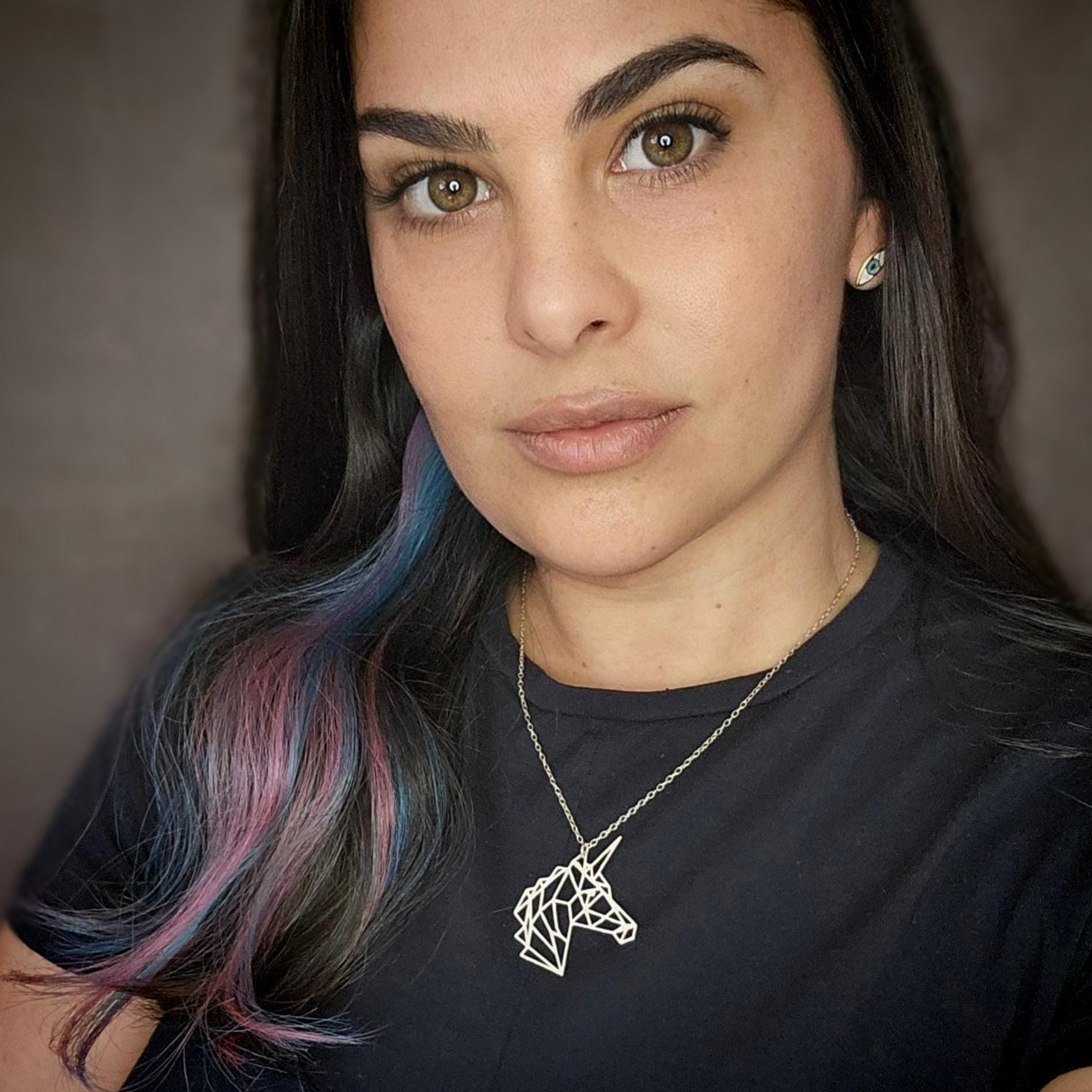 Collier Fantaisie Eastgate Licorne : Pendentif Oval Feu Et Glace, Chaîne 21 Pouces Argenté