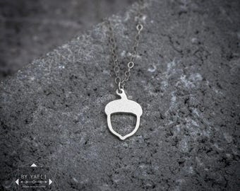 Ekollonhalsband silver ekollonhänge natursmycken ekollonberlock