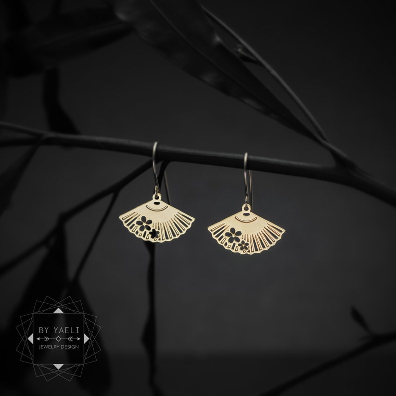 Fan Earrings Fan Dangle Earrings Gold Japanese Fan Drop Etsy