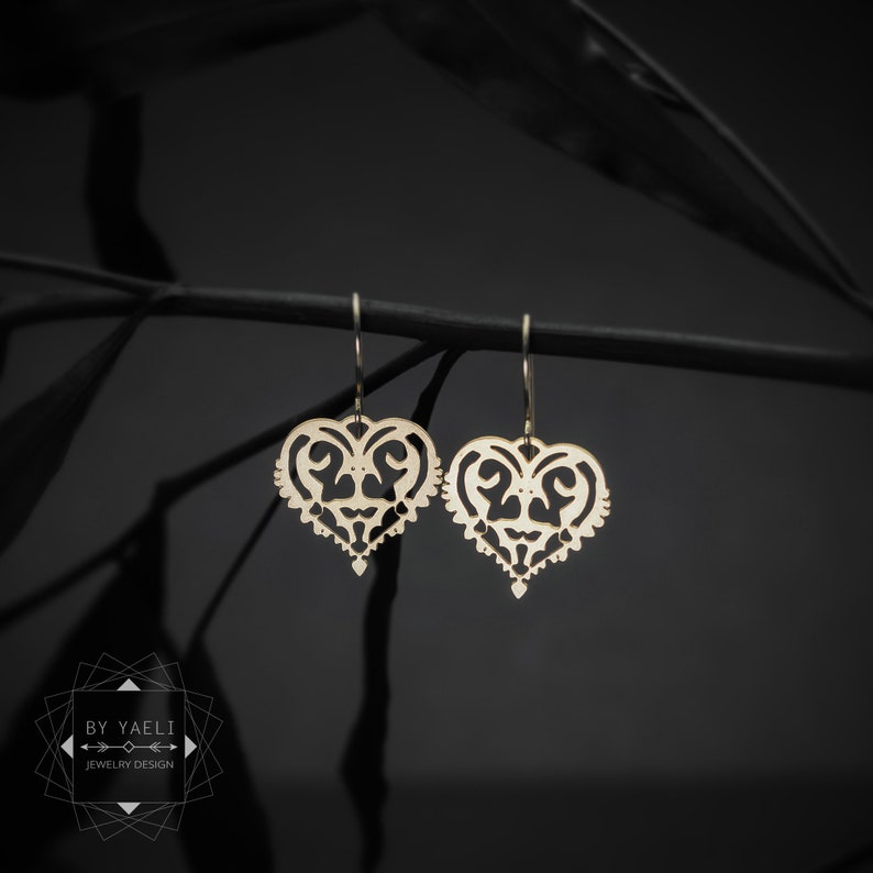 Oriental earrings heart earrings modern minimalist earrings image 1