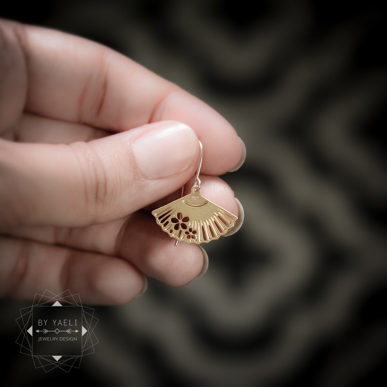 Fan Earrings Fan Dangle Earrings Gold Japanese Fan Drop Etsy