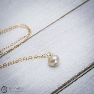Single pearl necklace tiny pearl necklace small pearl gold necklace