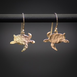 Pendientes de tortuga, pendientes colgantes de tortuga de oro, pendientes de océano