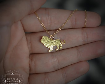 Leo necklace gold lion charm zodiac lion pendant