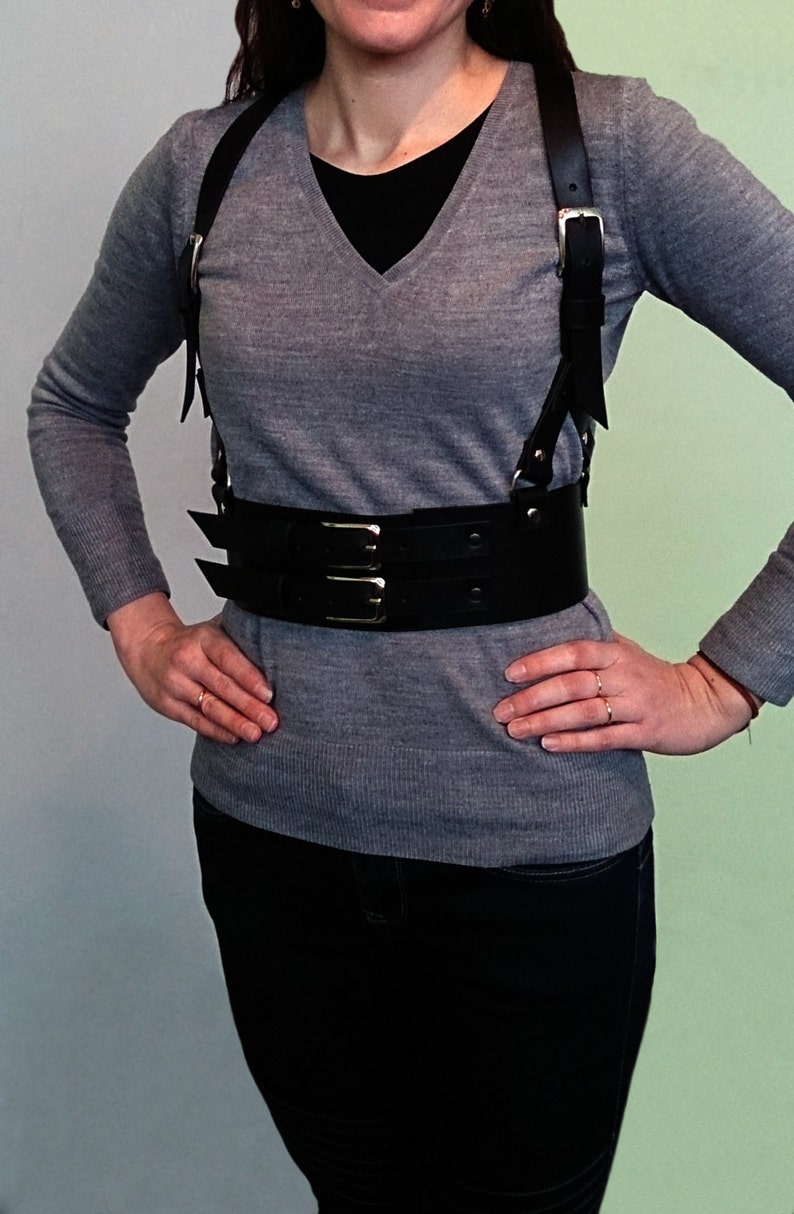 Fashion Harness Women Belt Harness Diva of natural leather and high-quality belt accessories