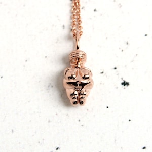 Venus of Willendorf Pendant - Archaeology Jewelry