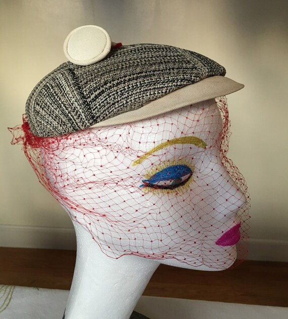 1940s Beret Hat Cream and Black with Red Netting Whit… Gem