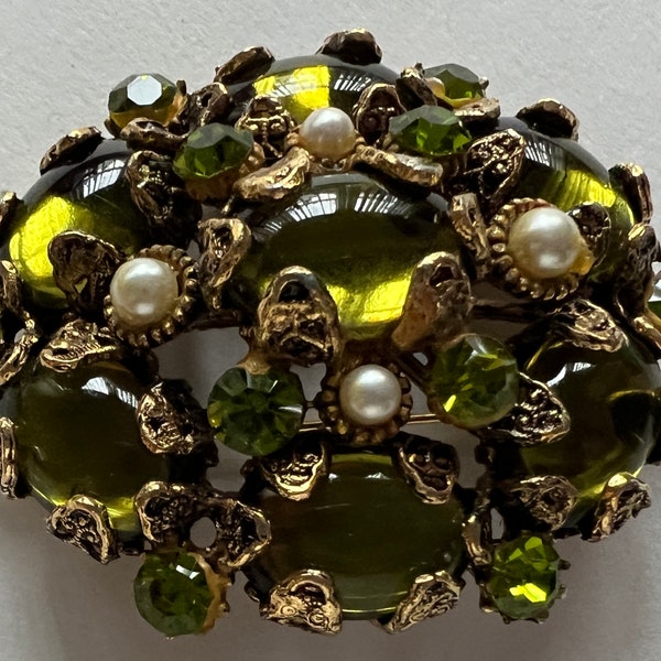 HOLLYCRAFT Signed HUGE Green Cabochons Faux Pearls Green Rhinestones Brooch