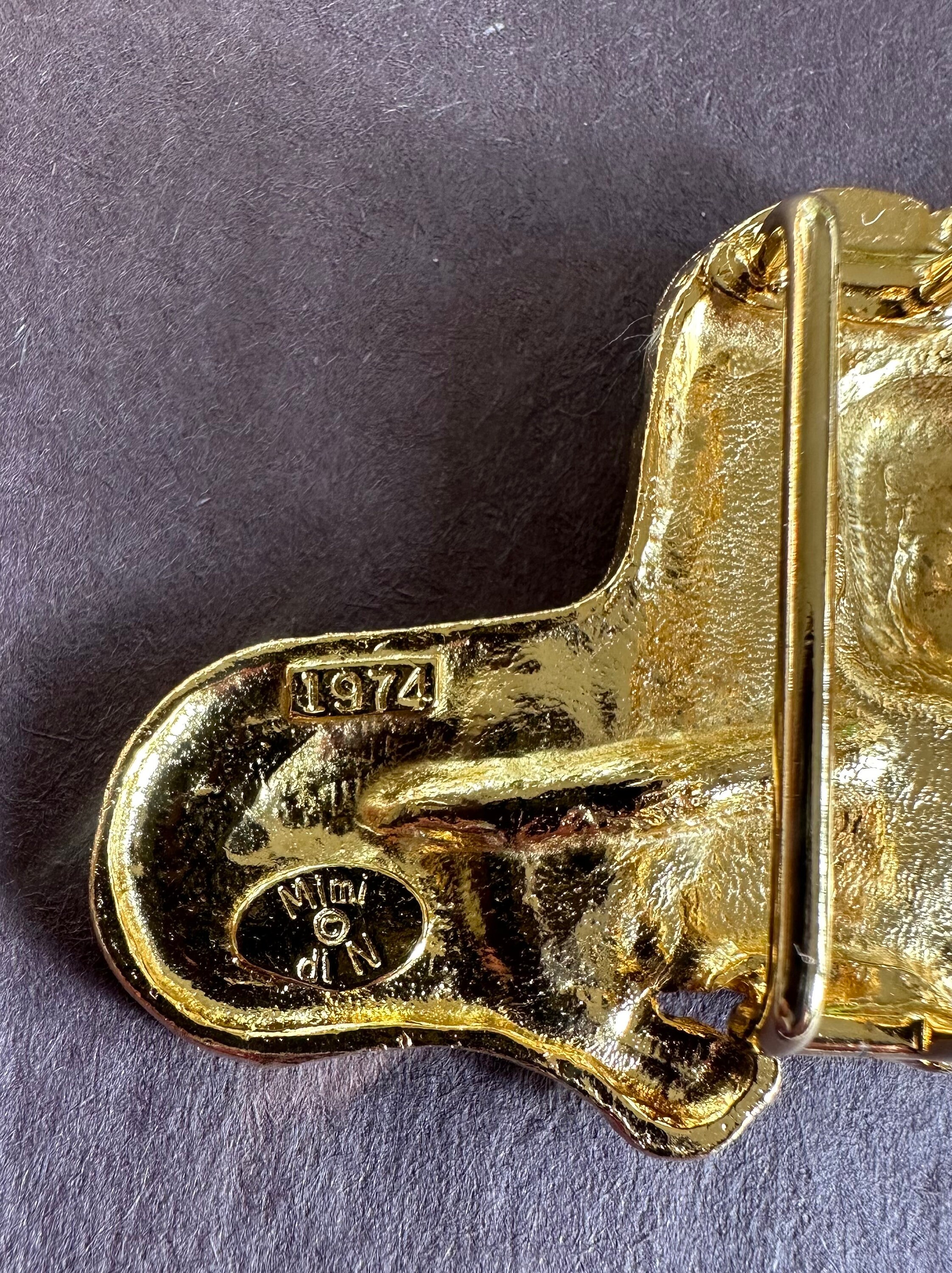 1974 Mimi Di N lion belt buckle Vintage 1974 Mimi Di N Gold Metal Lions Head Belt Buckle  main image 2