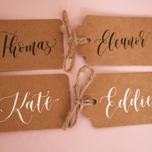 Bespoke Modern Calligraphy - Handwritten Kraft Name Tags - Set of 20 - Black or White Calligraphy - Classic Wedding Stationery