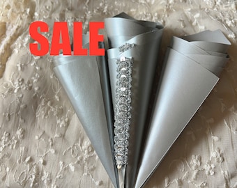 Silver Confetti Cones,  15 Petal Holders,  sale 2024 ,  Silver Wedding Decorations