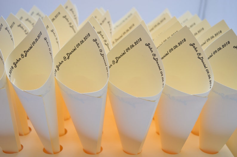 Confetti Tray With 30 Personalised Cones Confetti Cone Box Etsy