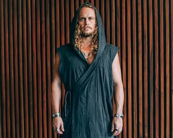 Dark Grey Hooded Kimono Robe: Jedi Style Festival Loungewear