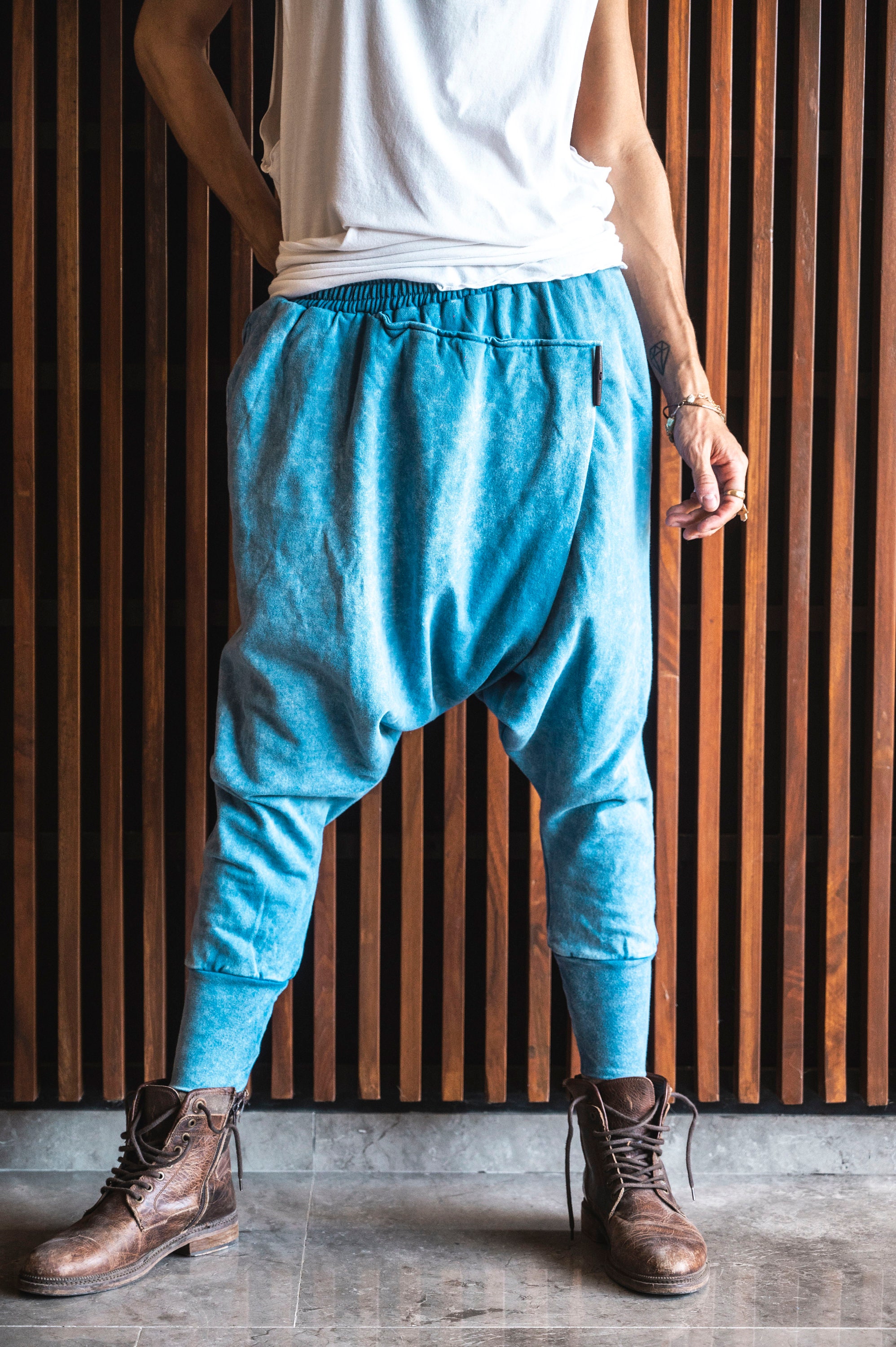 Pantalon harem homme hotsell