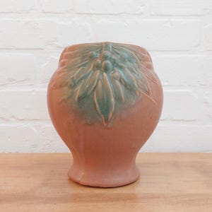 1930s McCoy Planter Vase Matte Finish Pottery Leaves and Berries  -  Home Decor Vase - Matte Glaze Brown and Green - Nelson McCoy Vase