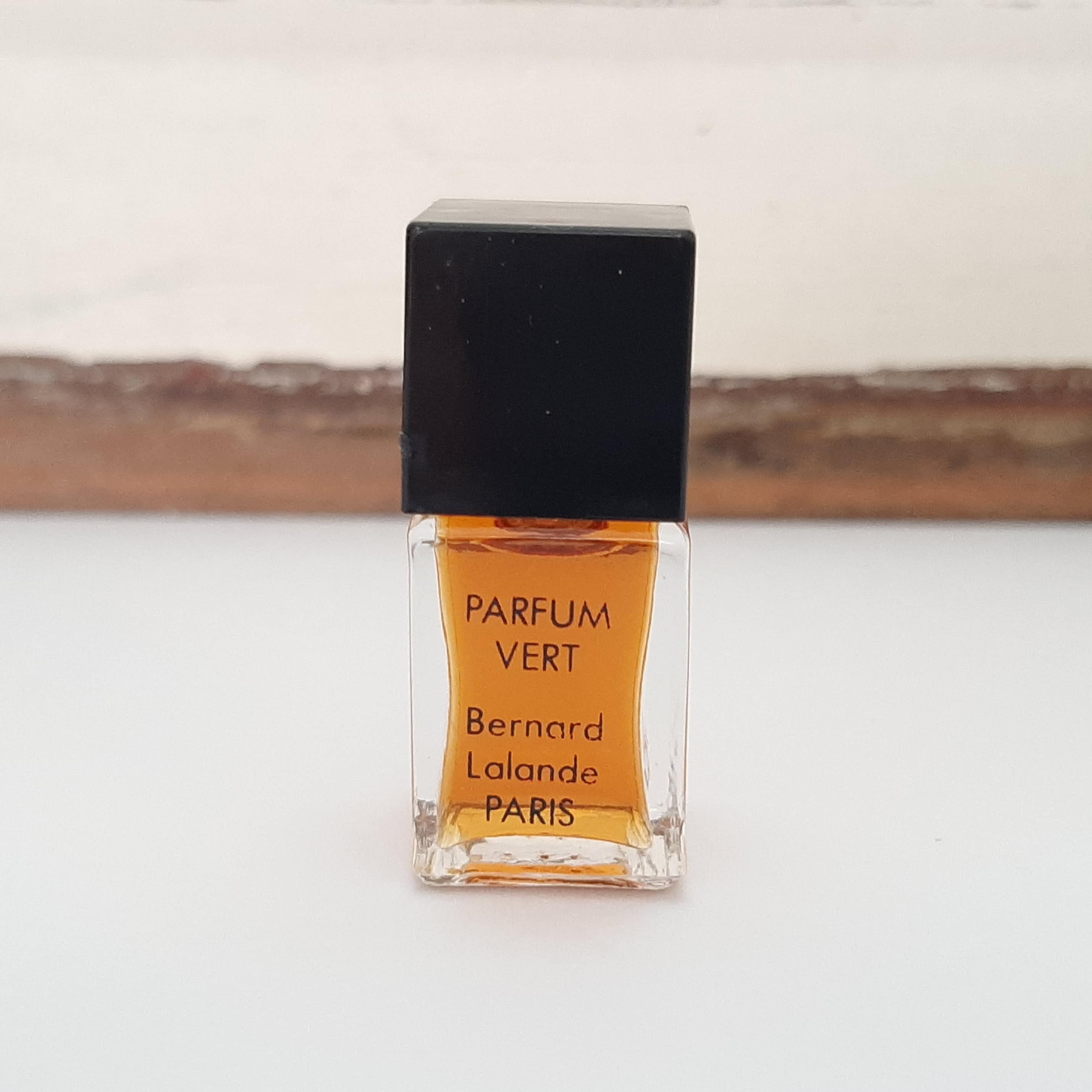 Bleu de France Bernard Lalande perfume - a fragrance for