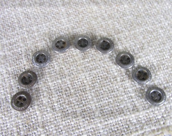 2pcs dark silver color cross pattern shield design charms EF2746