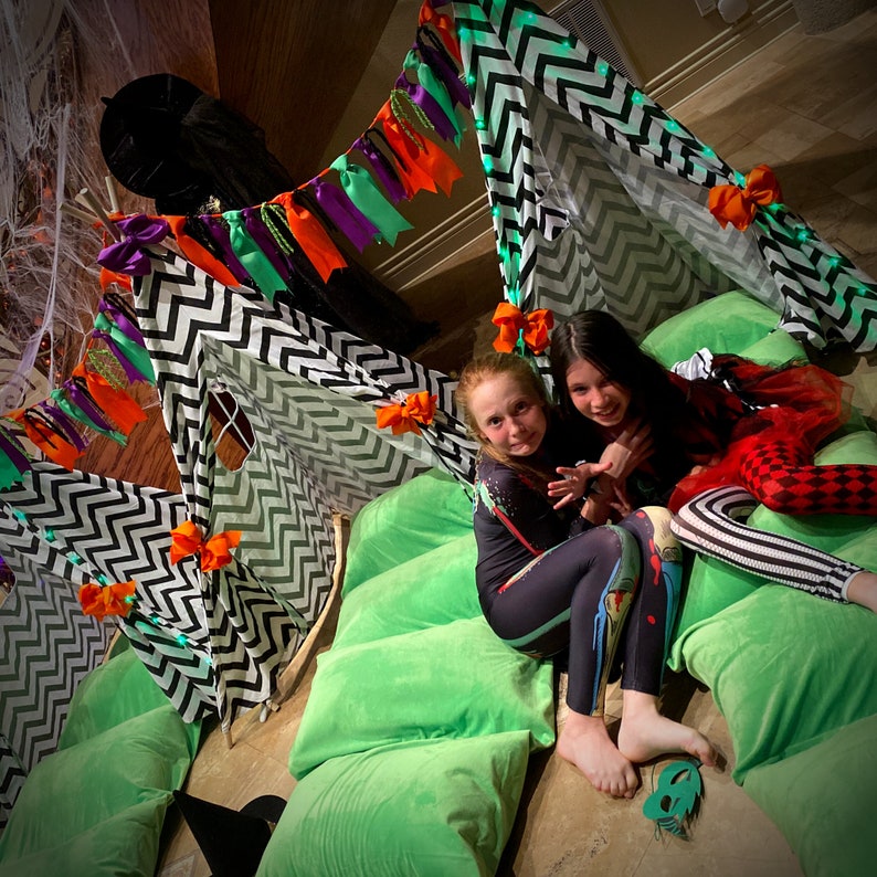 Halloween Glamping Tee Pee Tent Party Box for 3 Witches image 1