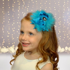 Marabou Federblume geformte Haarschleife, Marabou Boutique Schleife