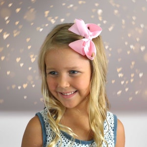 Girls Small Chunky Hair Bow, Small Basic Hair Bow