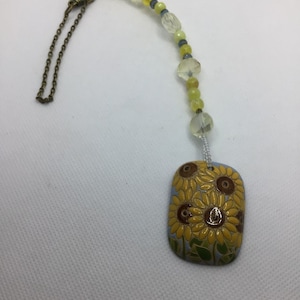 Sunflower Car Charm Suncatcher: Agate & Crystal Beaded Rearview Mirror Decor