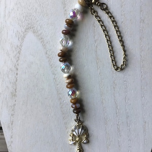 Rearview Mirror Seashell Charm,Car accessories,Suncatcher,Gemstone Car Charm,Polka Dot Chalcedony,Crystal Suncatcher,Boho Style,Bohemian
