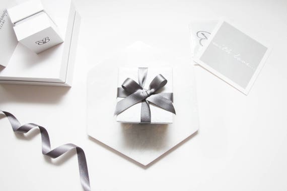 Not known Details About Luxury Gift Wrap 