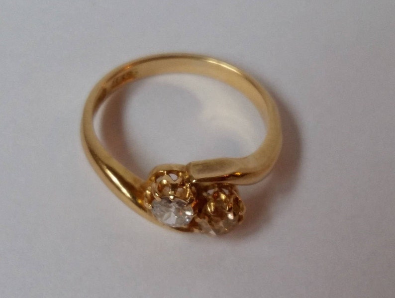 Ring Size USA 6.1 UK L 12 Engagement 18K Gold Antique Victorian White and Champagne Colored Diamond Cross-Over Ring Fancy Diamond