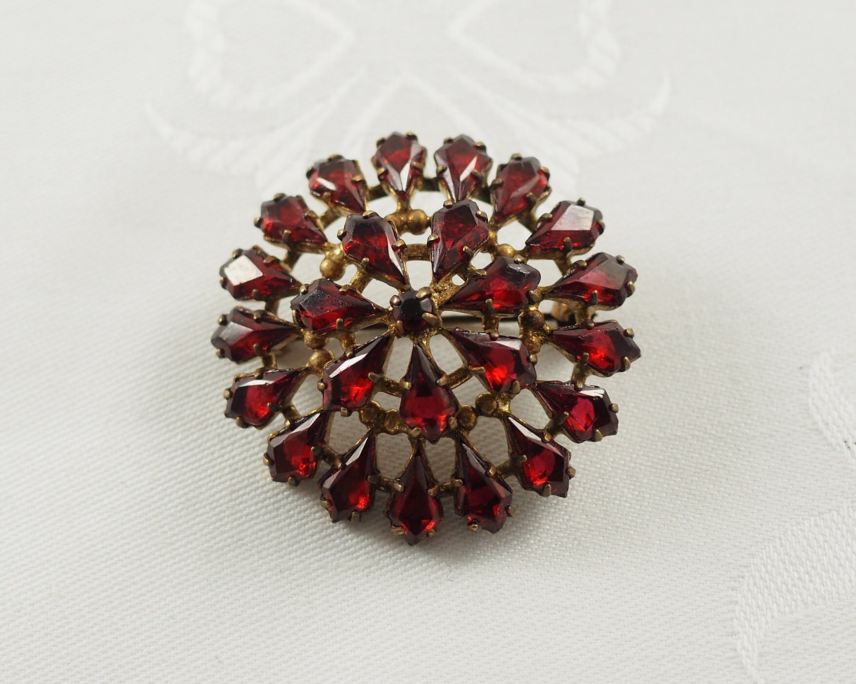 Antique Edwardian Bohemian Garnet Circular Cluster Brooch