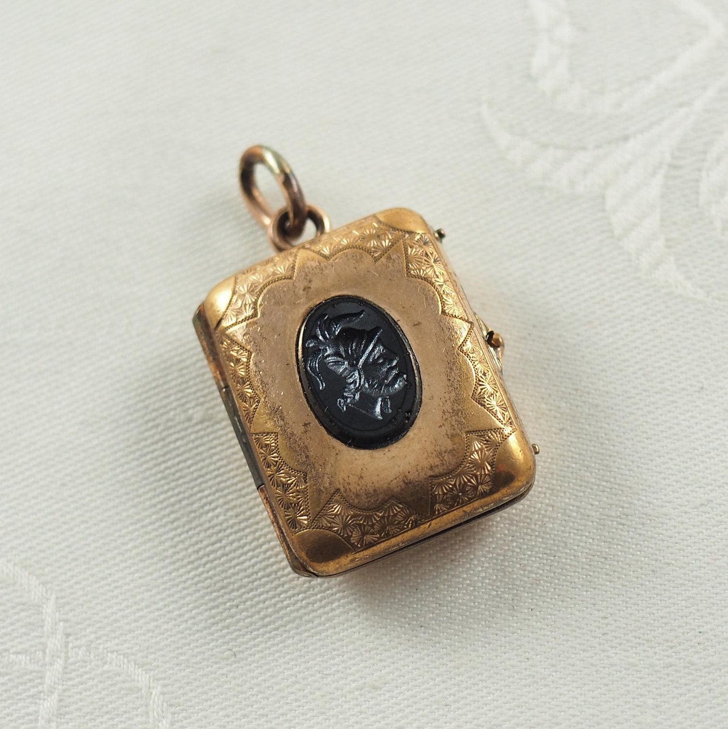 Opal and Onyx Cameo - Etsy