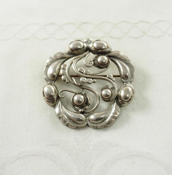 ジョージ ジェンセン ムーンライト ブロッサム、スターリングシルバー