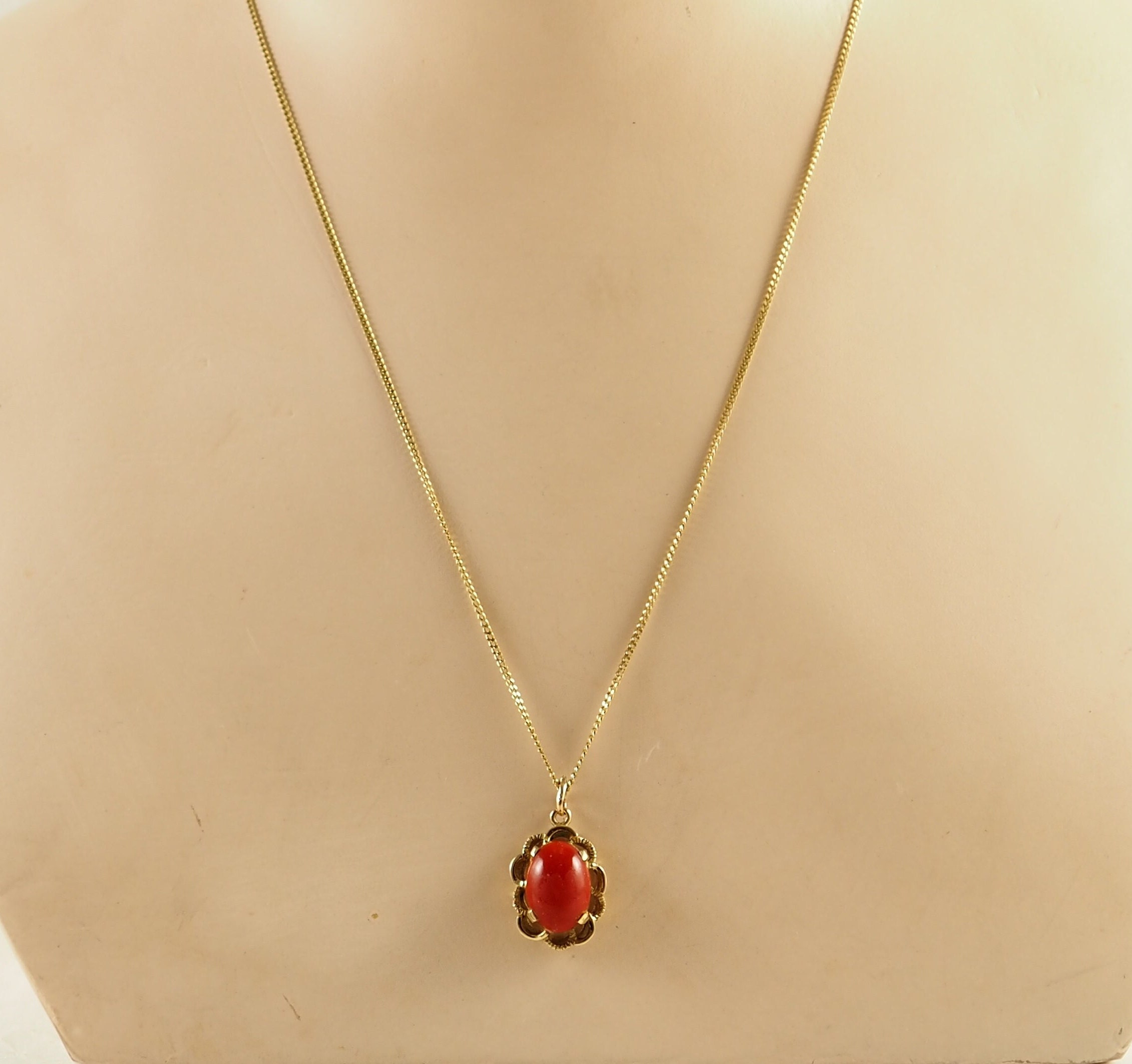 Coral pendant designs in gold deals