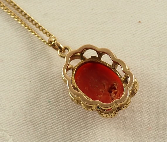 Vintage Art Deco Coral and 8K Gold Oval Pendant a… - image 5