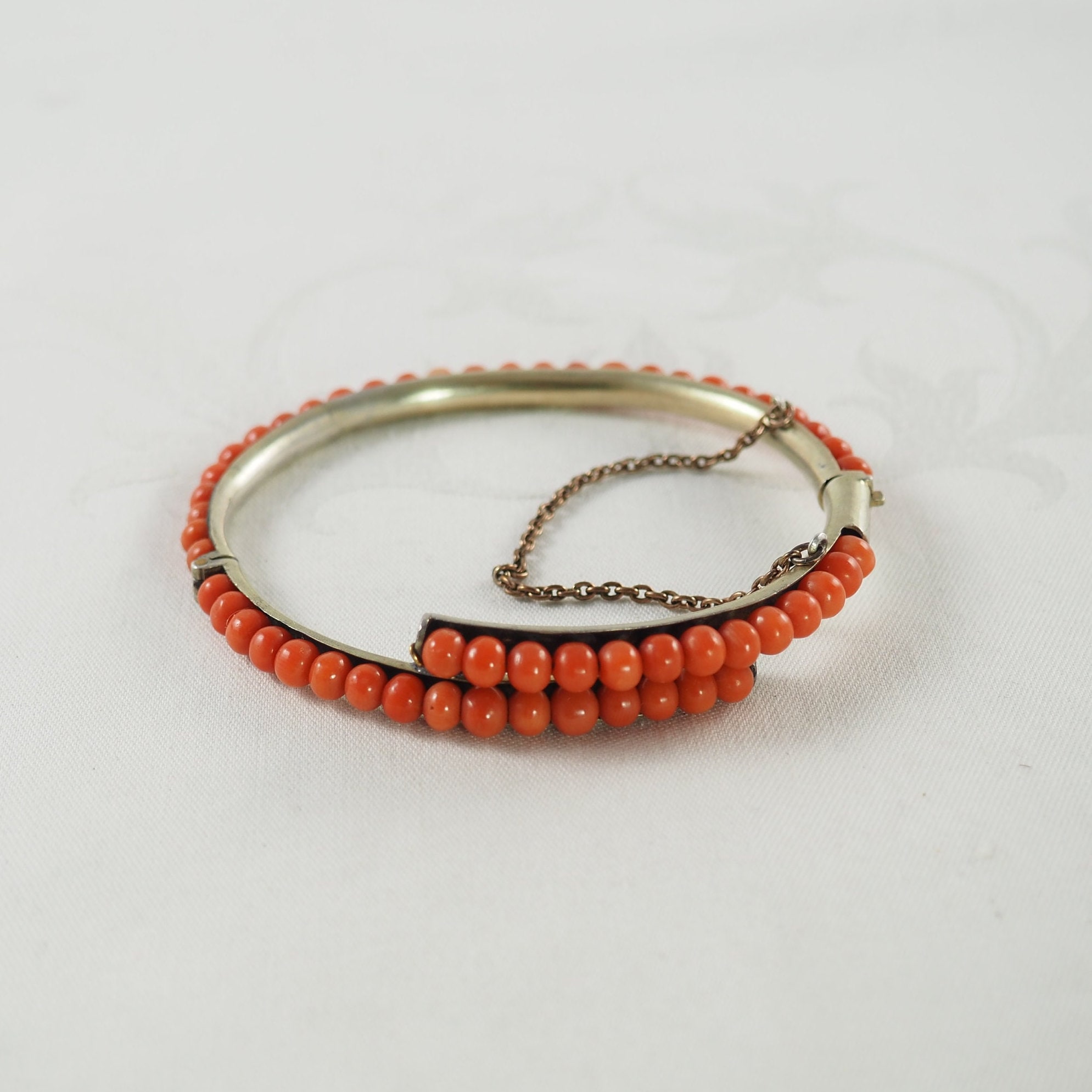 Bracelet En Argent Sterling 925 Avec Cabochon De Corail - Bijou Vintage XXe Siècle, Occasion