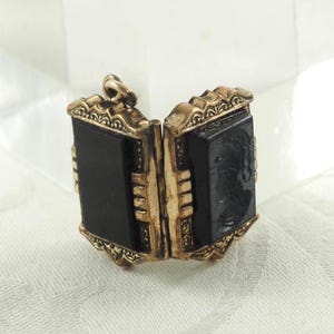 Médaillon de guerrier victorien en obsidienne remplie d'or, revers en onyx, médaillon photo antique, Allemagne des années 1870