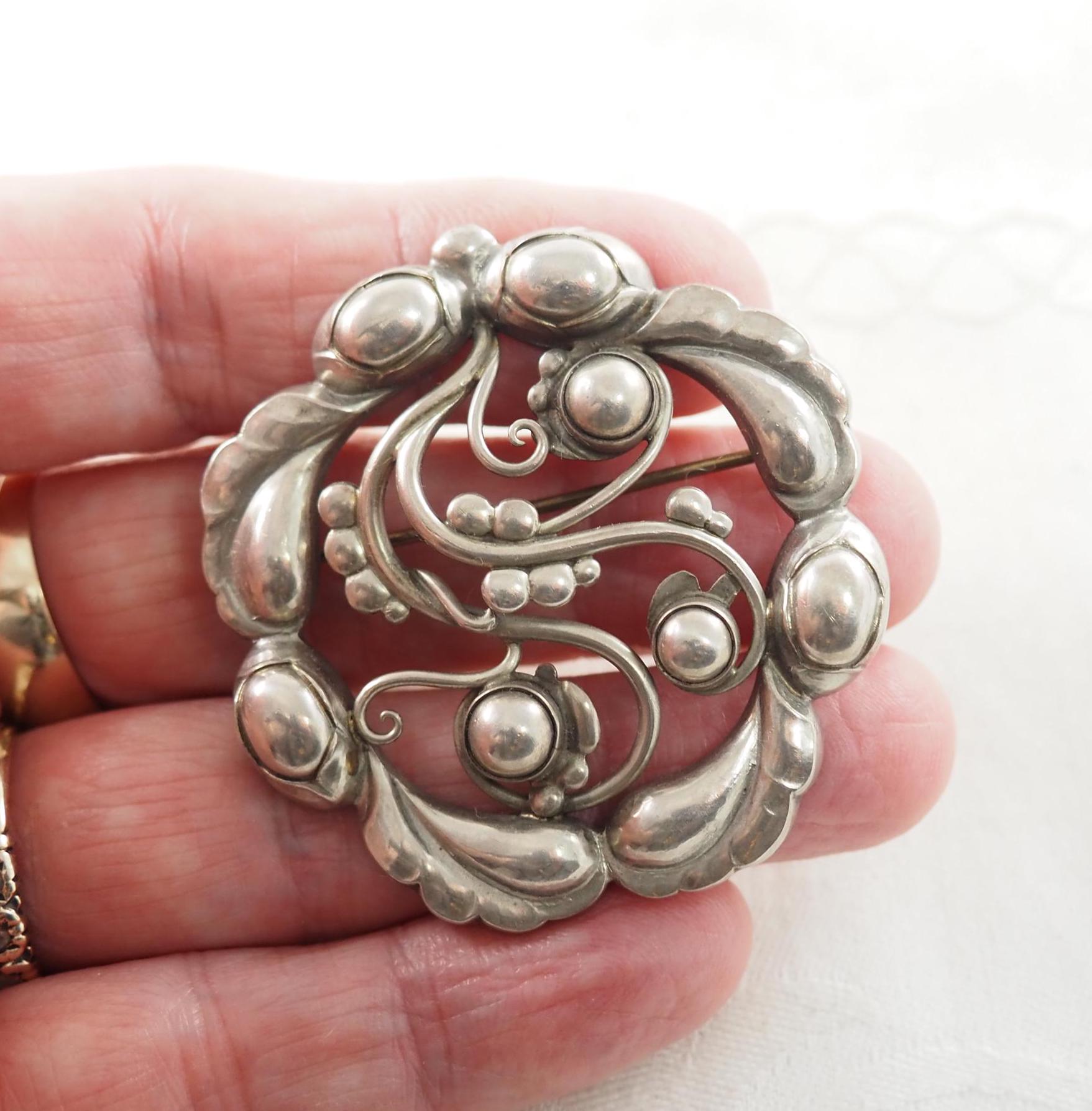 ジョージ ジェンセン ムーンライト ブロッサム、スターリングシルバー