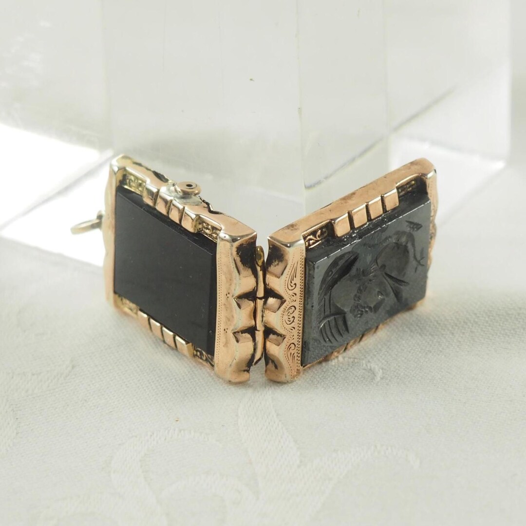 アンティークゴールドフィルドロケット：黒曜石インタリオ、クラシカル