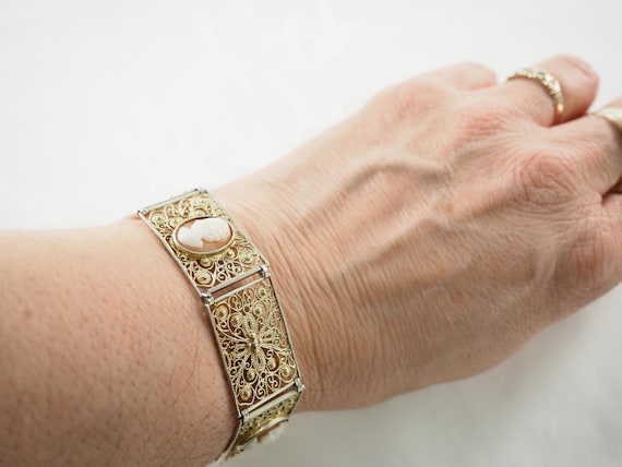 アールデコ調シルバー鍍金シェルカメオブレスレット、フィリグリー