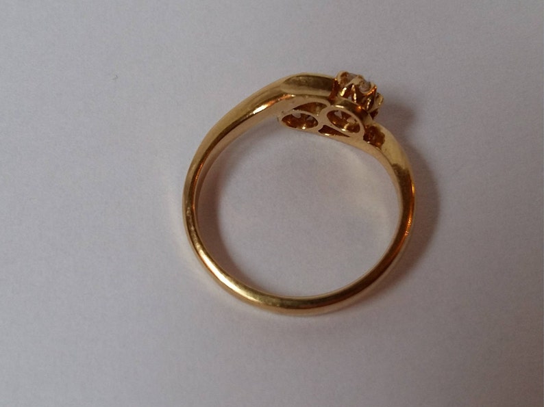 Ring Size USA 6.1 UK L 12 Engagement 18K Gold Antique Victorian White and Champagne Colored Diamond Cross-Over Ring Fancy Diamond