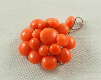 Victorian Coral Cluster Brooch Pendant: Gold Filled, Mediterranean Coral, Germany 1880s