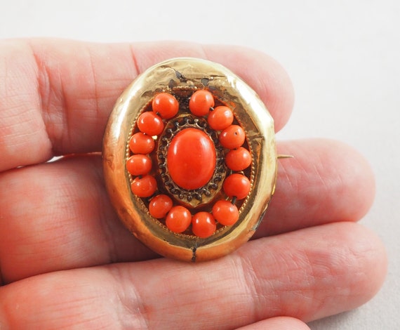 Antique Victorian Oval 14K Gold and Coral Brooch,… - image 6