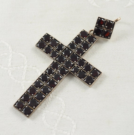 Antique Victorian Bohemian Garnet Cross Pendant i… - image 4