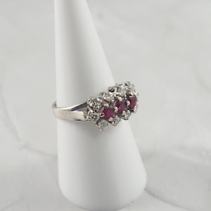 Bague vintage en or blanc 14 carats, rubis et diamants, taille US 6,8, Allemagne des années 1970