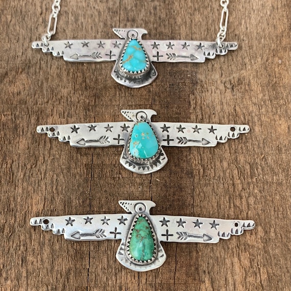Striking Vintage Native American Navajo Teardrop Turquoise Sterling Silver Bracelet Old Striking Vintage Native American Navajo Teardrop Turquoise Sterling Silver Bracelet Old