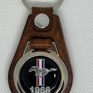 High quality Leather Retro hand crafted old school keychain for 1966  mustang horse