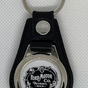 Leather Keychain High-Quality for old school ford truck