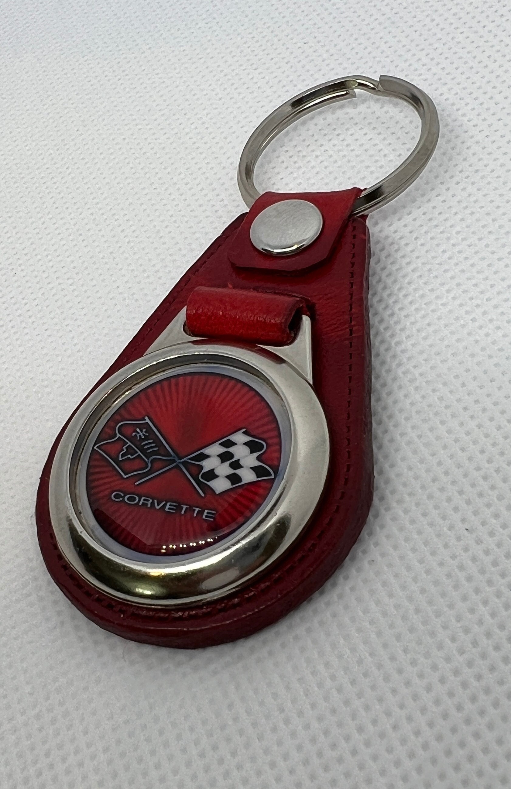 【関税込み】Charm Keychain - Versace - Leather - Red Strawberry Keychain Charm Red | VERSACE US
