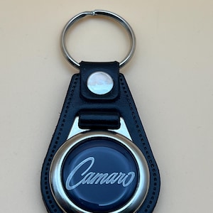 Retro 1960s Script Muscle Car Keychain – Engraved Classic American Auto Gift