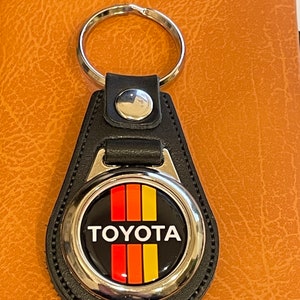 High quality black leather keychain for Toyota car or truck retro