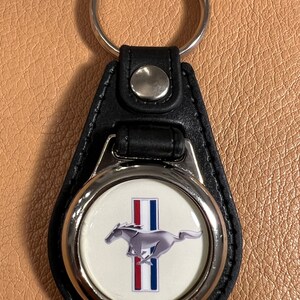 Classic mustang deals keychain
